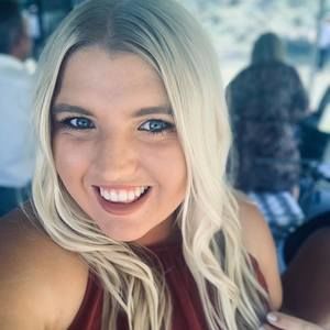 Meet your Posher, Kelsey